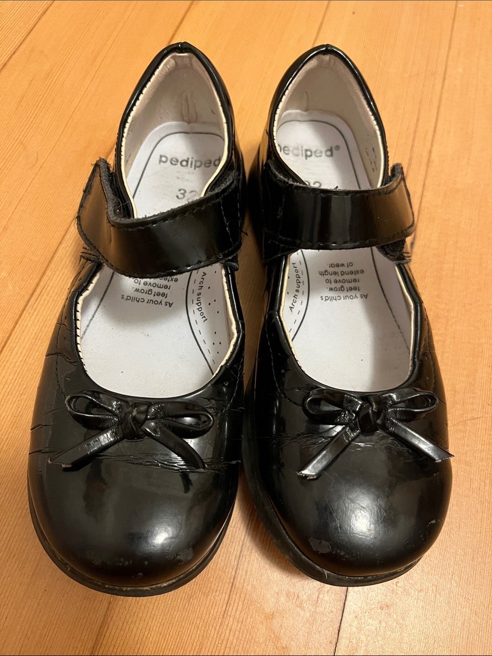 Pediped Mary Jane black patent leather 32